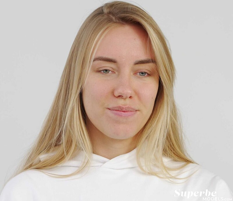 Алина, 18 лет, 4 размер груди